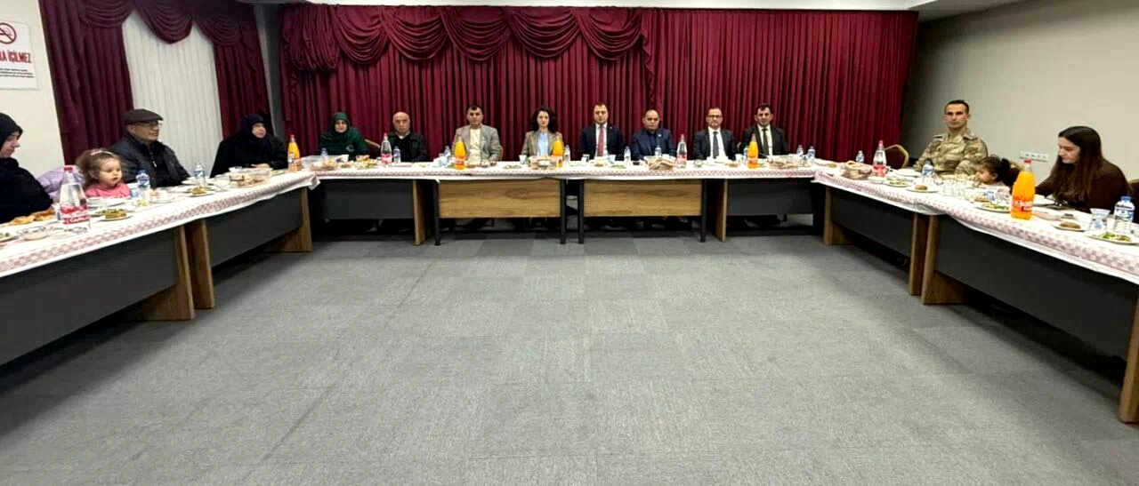 Aydıntepe’de şehit aileleri ve gaziler iftarda buluştu
