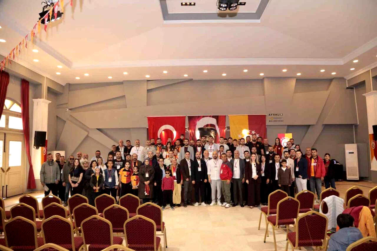Ayvalık’ta Galatasaray Taraftar Derneği’nden ilk genel kurul