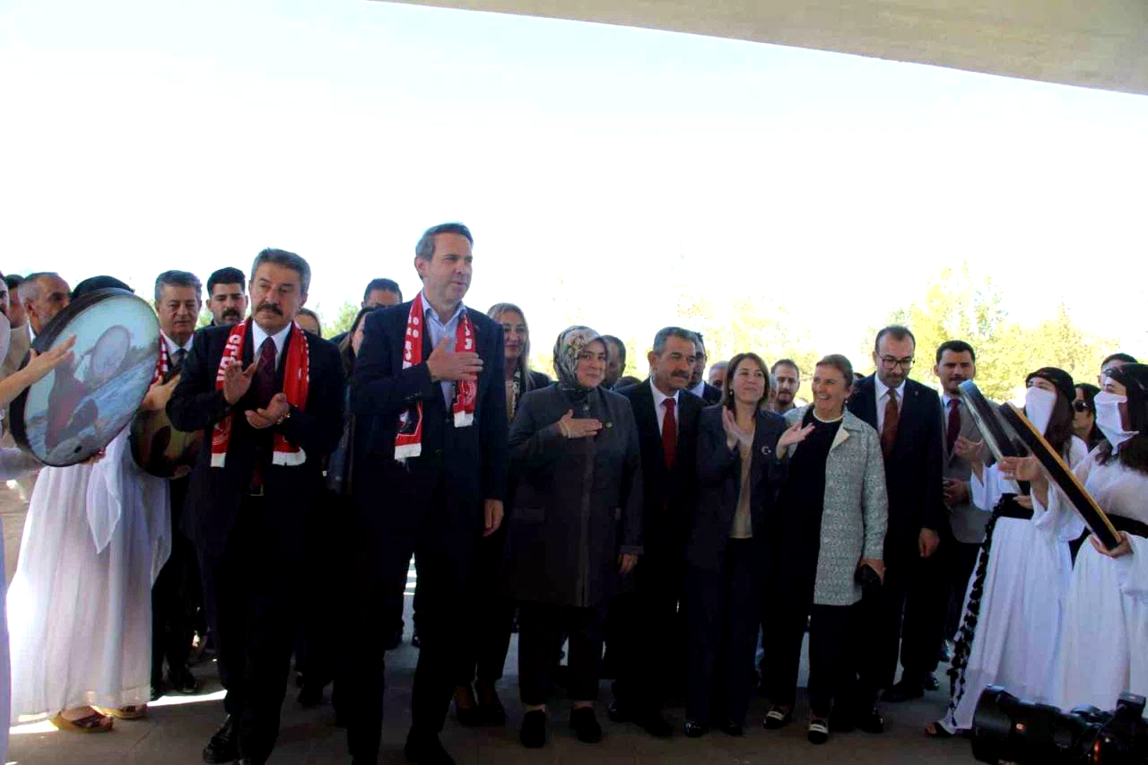 Bakan Bayraktar: “Terörsüz Türkiye, kadınla mümkün”