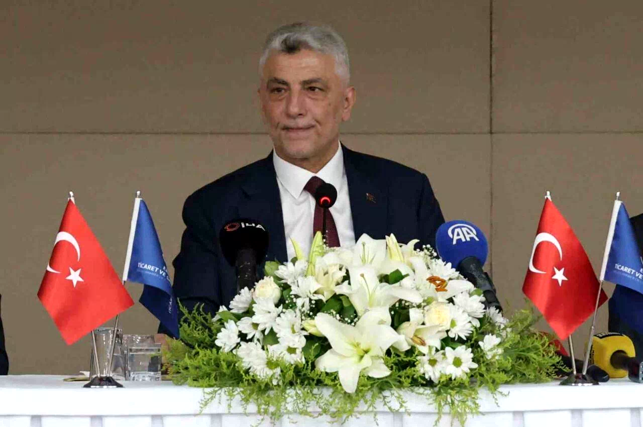 Bakan Bolat: “Türkiye 273 buçuk milyar dolar yıllık ihracat yapan bir ülke konumuna geldi”
