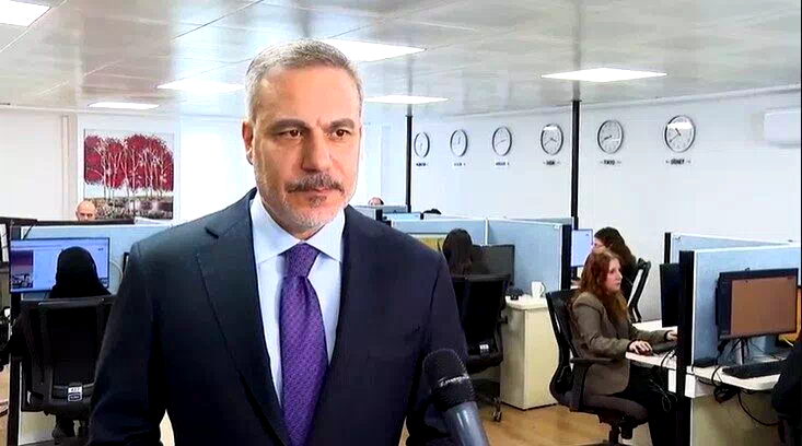 Bakan Fidan: “Konsolosluk Çağrı Merkezinde dünyanın dört bir tarafında bulunan vatandaşlarımızın sorularına cevap verilmekte”