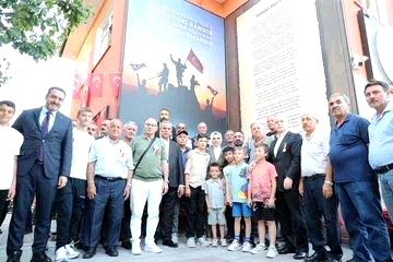 Bakan Göktaş, şehit yakınları ve gazilerle bir araya geldi