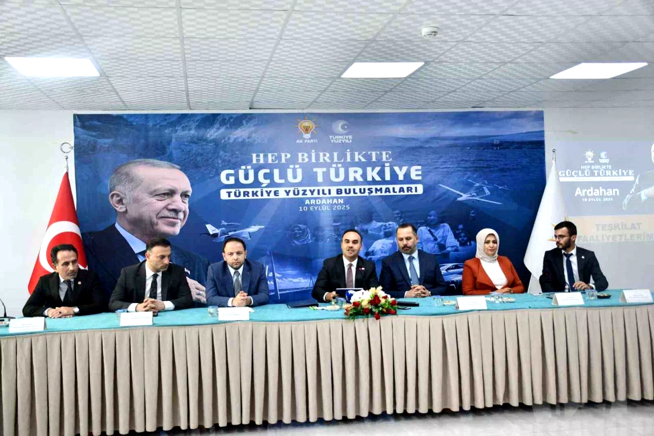 Bakan Kacır: “Terörsüz Türkiye menzilindeki adımlarımızla terörü milletimizin gündeminden tümüyle çıkaracağız”