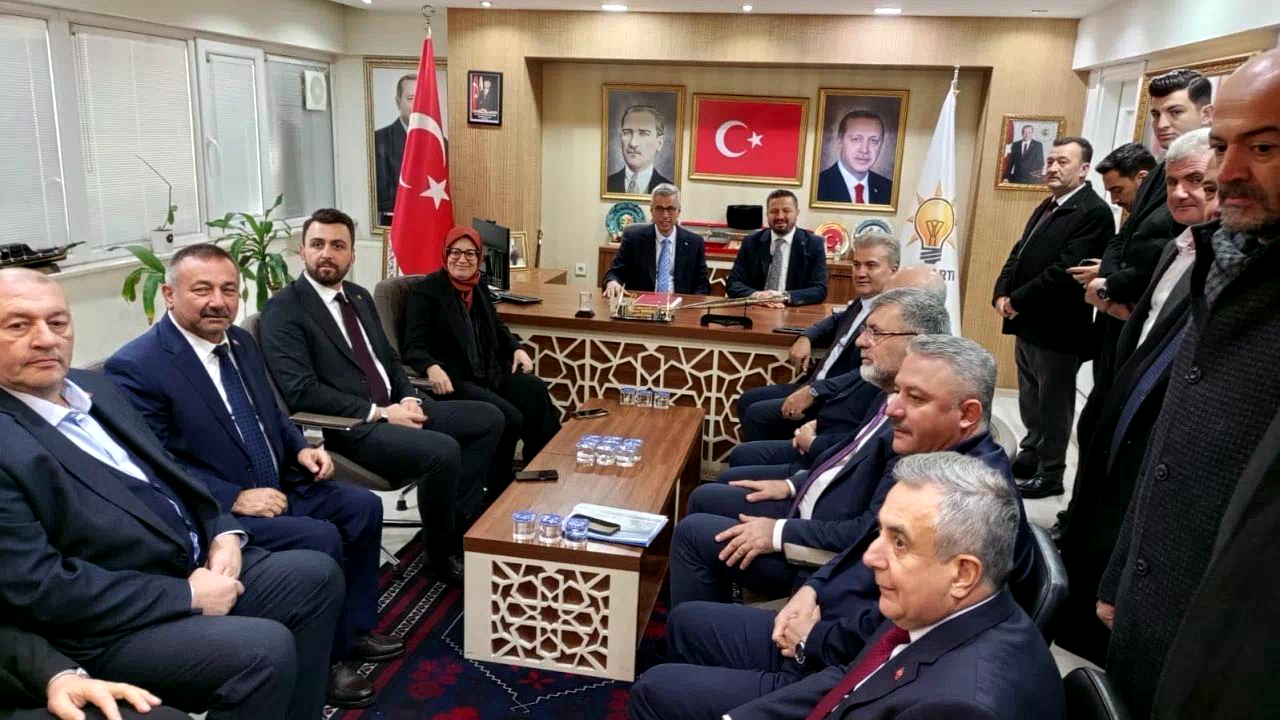 Bakan Memişoğlu: “2003’den bu yana Balıkesir’e 96 sağlık tesisi yapıldı”