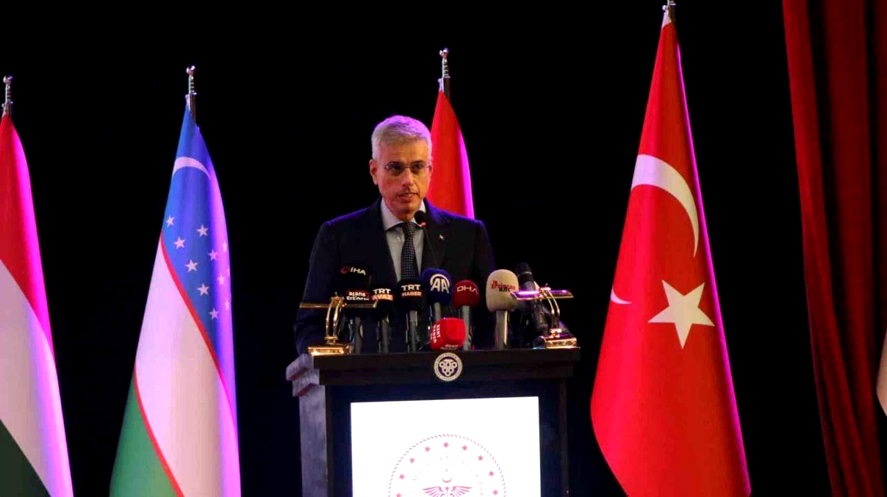 Bakan Memişoğlu: “Türk medeniyeti kadına asırlardır en yüksek değeri veriyor”