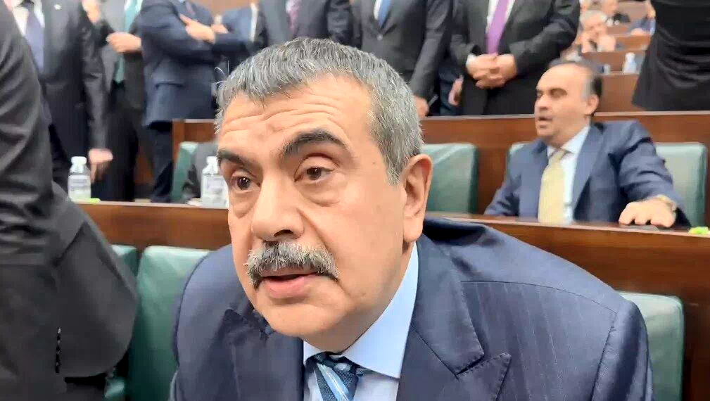 Bakan Tekin: “(Şanlıurfa’da okuldaki saldırı) Öğretmen arkadaşımızın yaşam süreçlerinin sürdürülmesini engelleyecek bir kalıcı hasar olabilir diye endişemiz var”