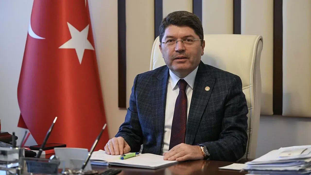 Bakan Tunç: Kartalkaya yangınıyla ilgili kimse korunmayacak