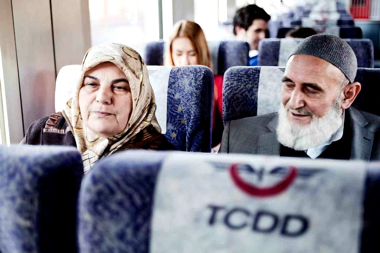 Bakan Uraloğlu: “Aile Yılı kapsamında 933 bin 929 kişi ulaştırma hizmetlerinden indirimli faydalandı”