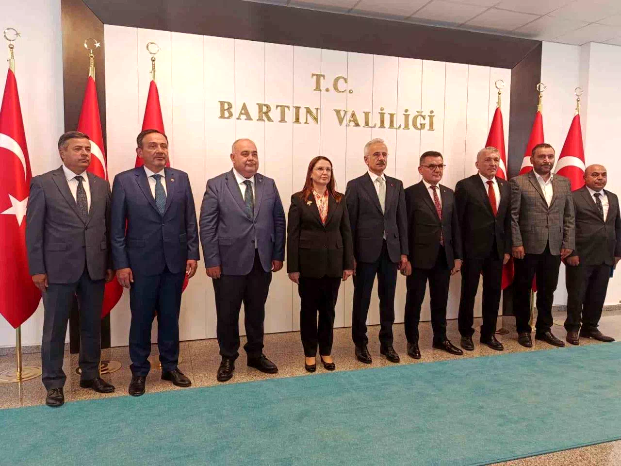 Bakan Uraloğlu: “Girilmez denen dağlardan milli yatırımlarımız yükseliyor”