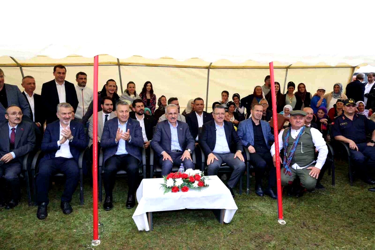 Bakan Uraloğlu: "Honefter, birlik ve kardeşliğin bütün dünyaya mesajının verildiği yerdir"