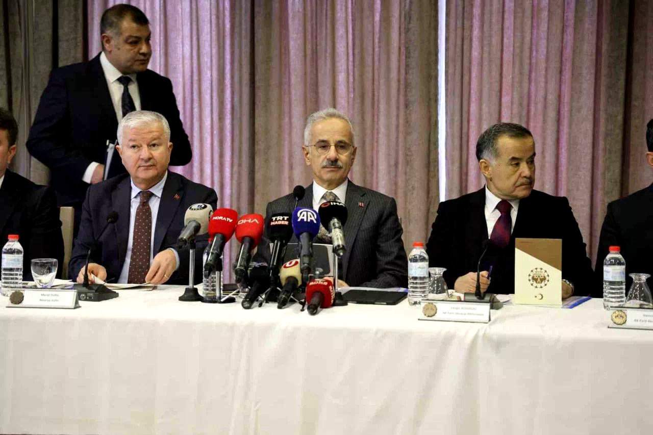 Bakan Uraloğlu, “Süreci sekteye uğratmak isteyenlere asla müsaade etmeyeceğiz”