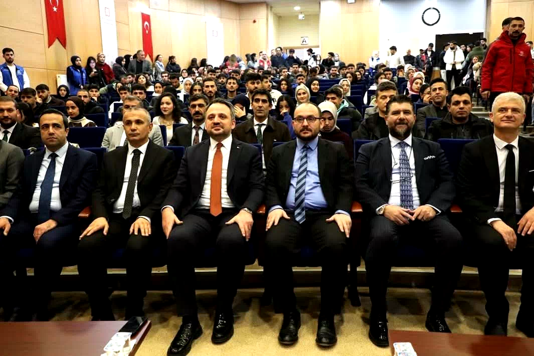 Bakan Yardımcısı Eminoğlu: “81 ilin tamamında gençlik ve spor tesislerimiz var”