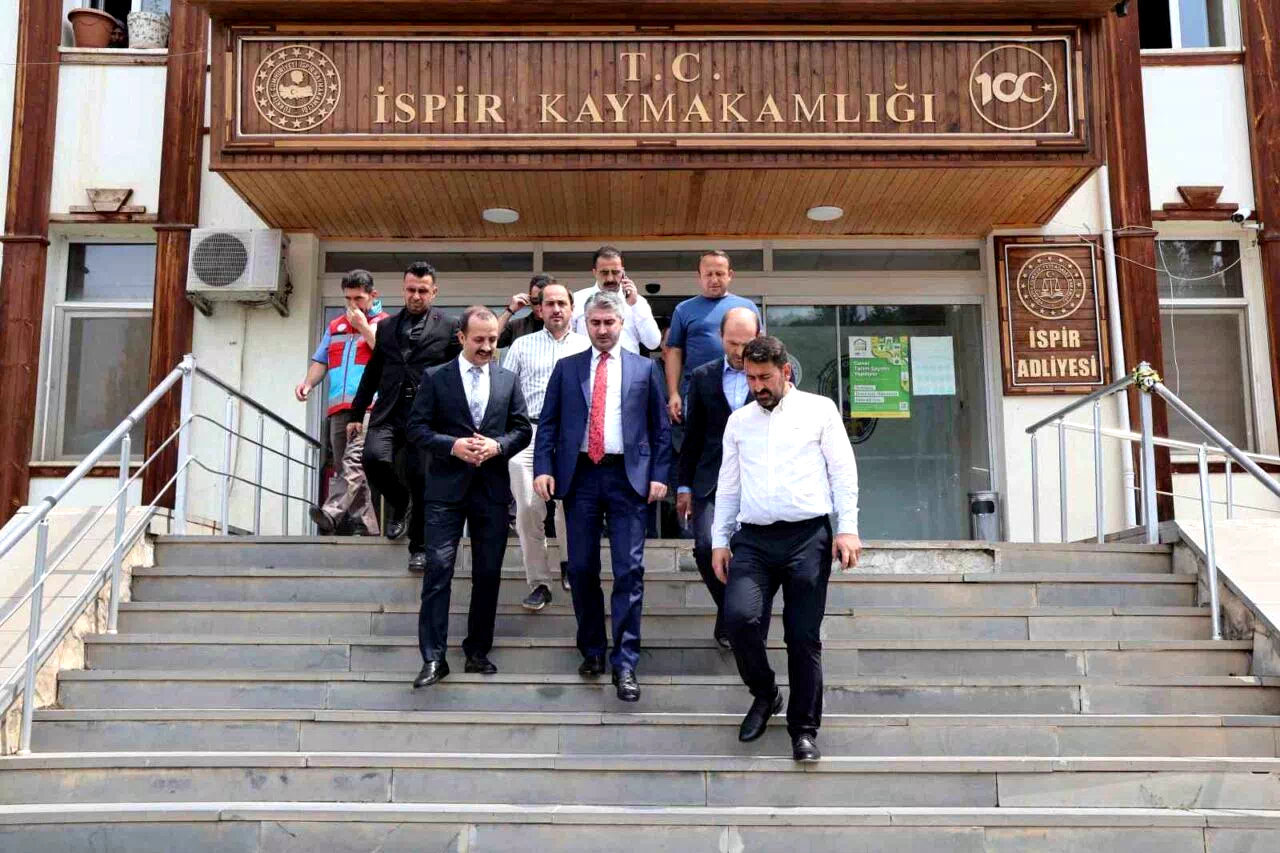Bakan Yardımcısı Tarıkdaroğlu’ndan İspir’e sosyal hizmet odaklı ziyaret