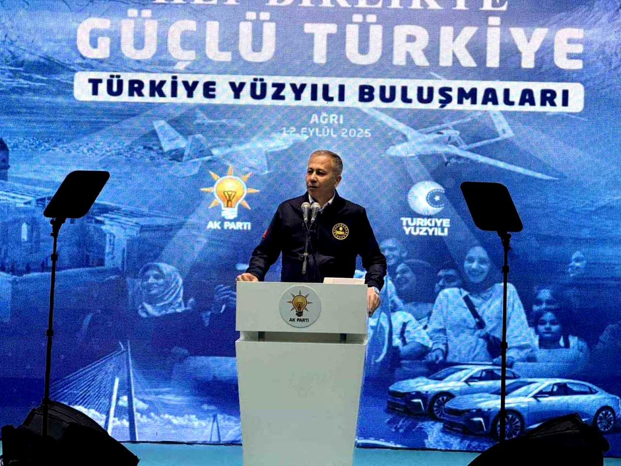 Bakan Yerlikaya: “Demokrasi sokakta değil, sandıkta güçlenir”