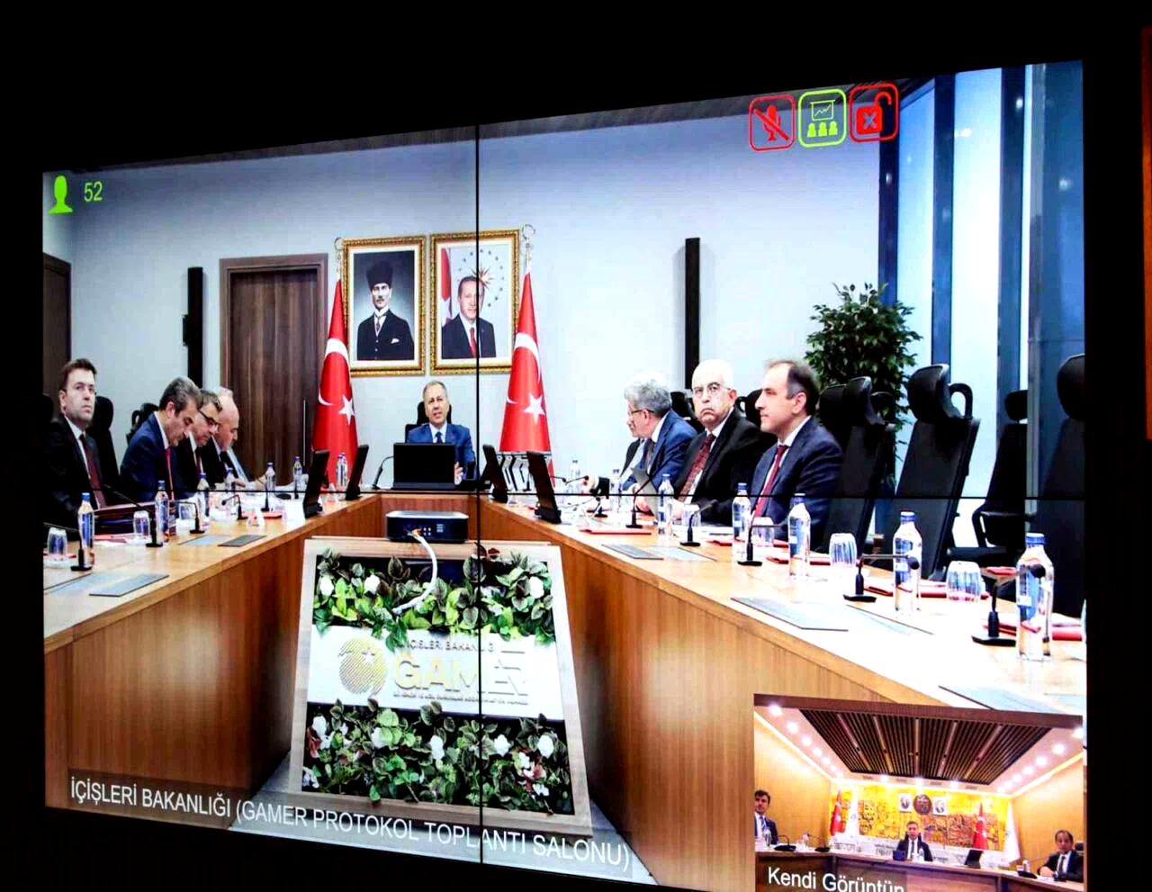 Bakan Yerlikaya’nın başkanlığında Hayvanları Koruma Kanunu görüşüldü