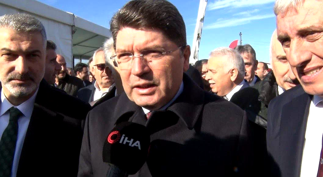 Bakan Yılmaz Tunç: “Hep beraber soruşturmanın seyrini takip edeceğiz”