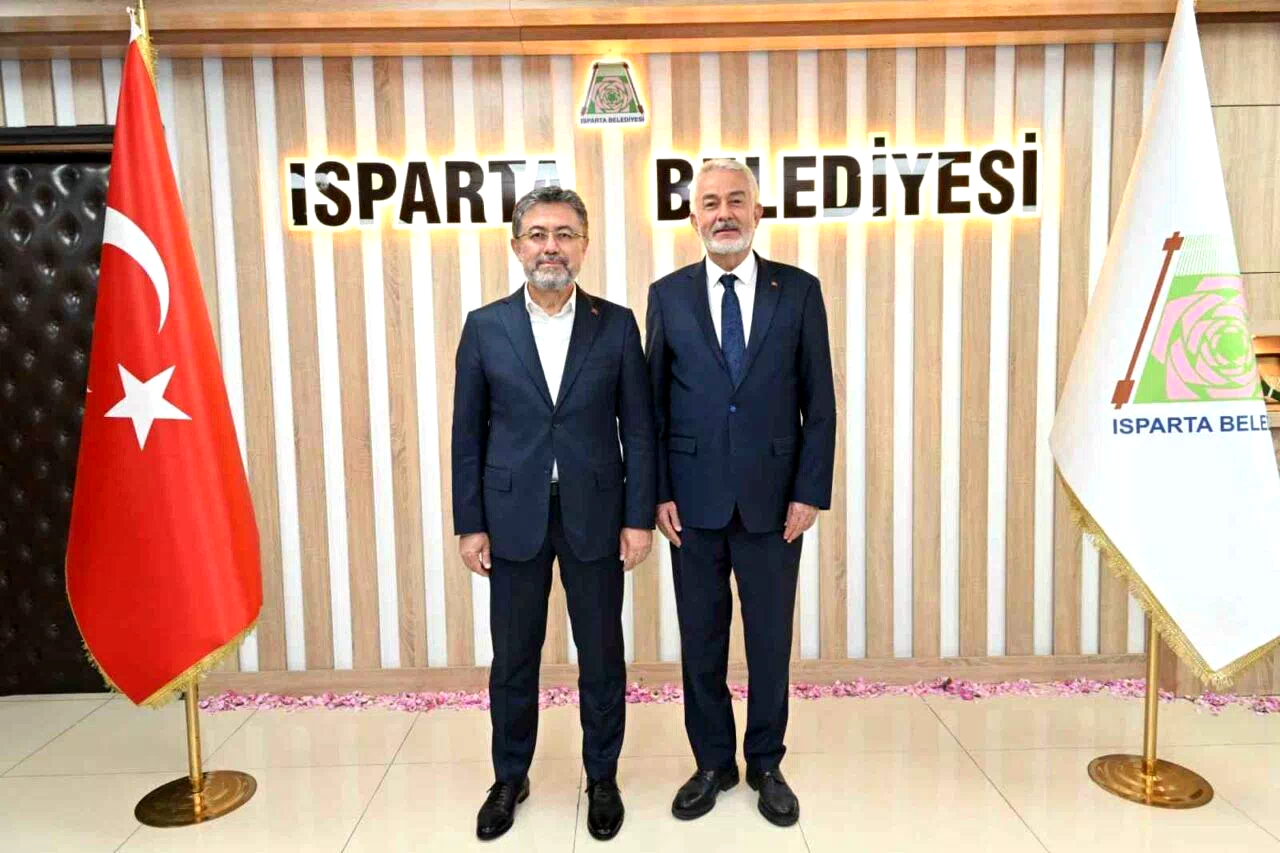 Bakan Yumaklı’dan Isparta’ya tam destek: “Vatandaşın lehine her adımın yanındayız”