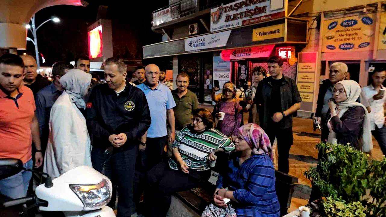 Balıkesir’deki depremde 1 kişi hayatını kaybetti