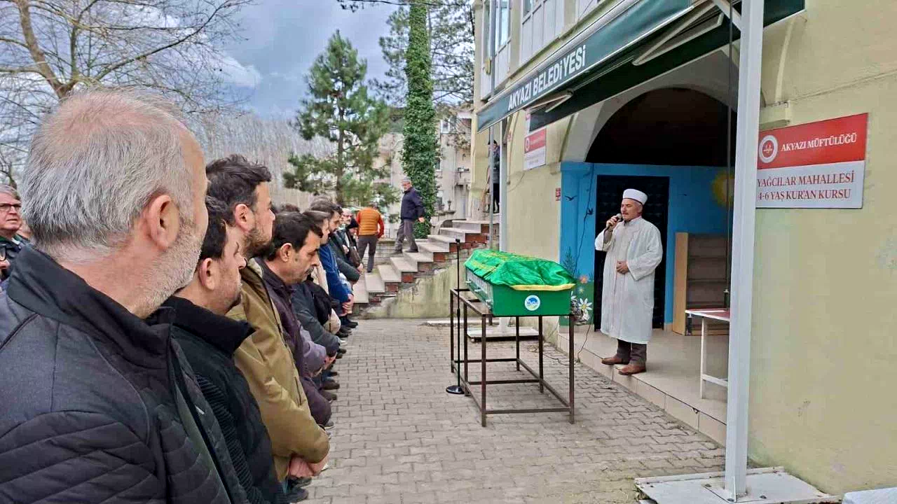 Balıkesir’deki feci kazada hayatını kaybetmişti, Sakarya’da toprağa verildi