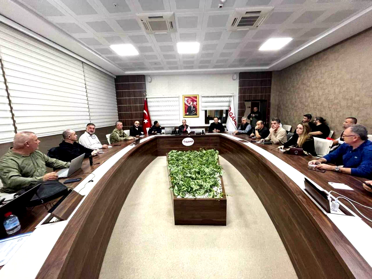 Balıkesir depremi sonrası Manisa’da kriz yönetimi devrede