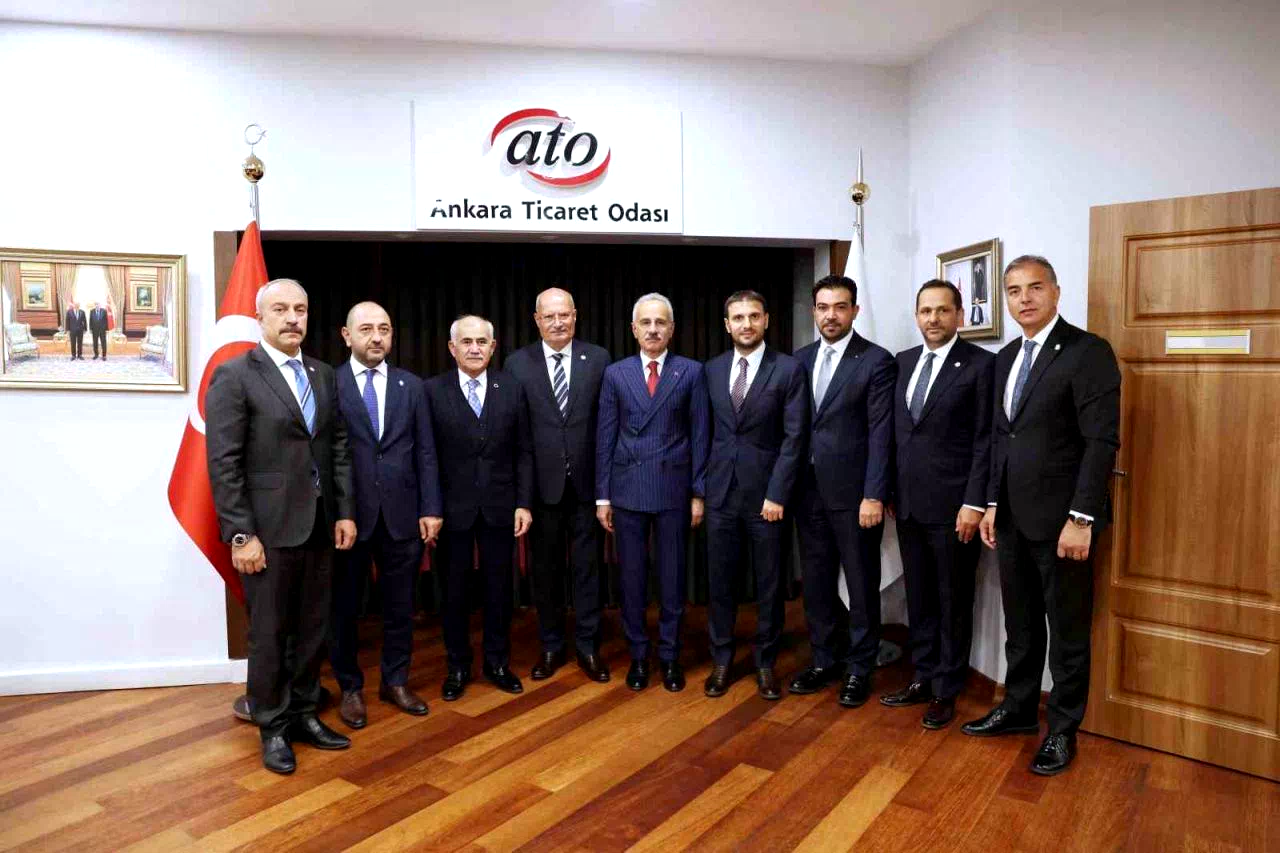 Baran: “Ulaştırma ve Altyapı Bakanlığımız, projelerini hayata geçirirken Türkiye’nin geleceğini de inşa ediyor”