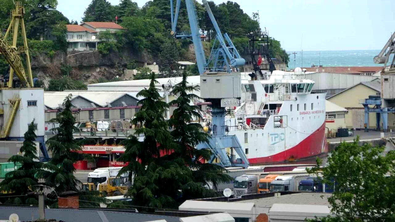 Barbaros 7 ayın ardından yeniden Trabzon’da