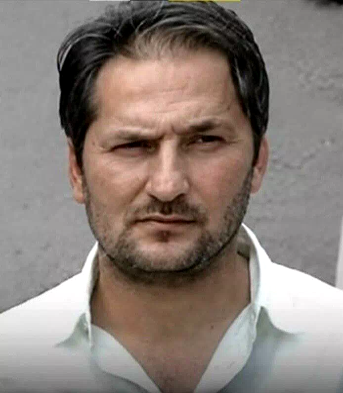 Başına demir parçası düşen inşaat işçisi hayatını haybetti