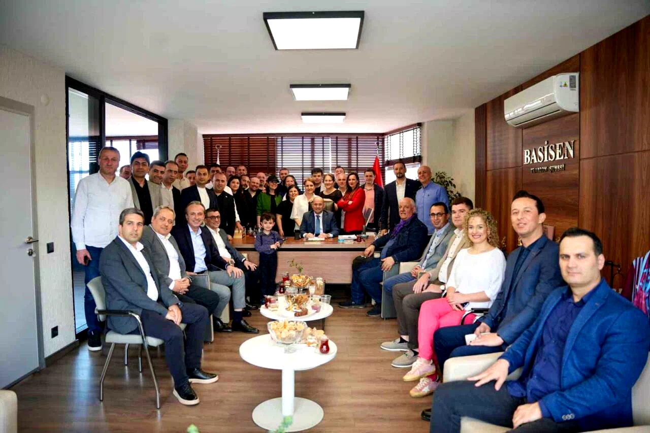 BASİSEN 61 yaşında
