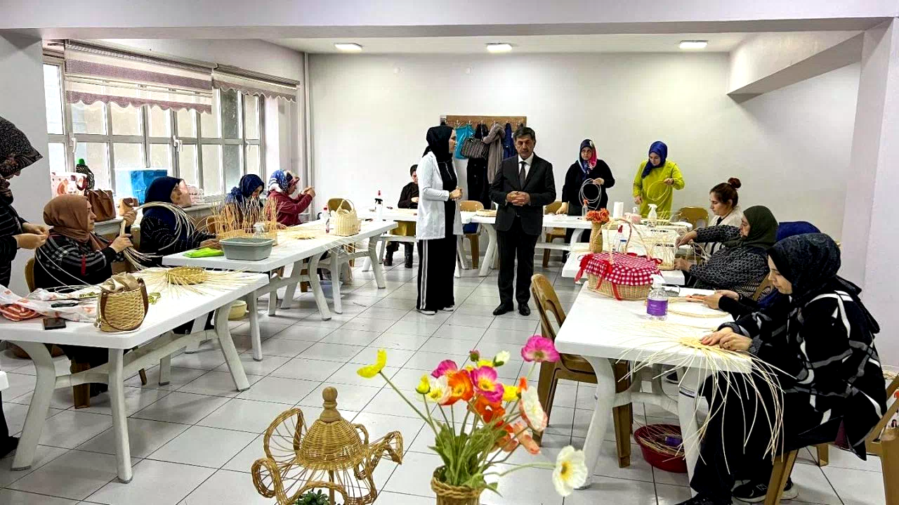 Başkan Aksun, ERMEK kurslarında incelemelerde bulundu