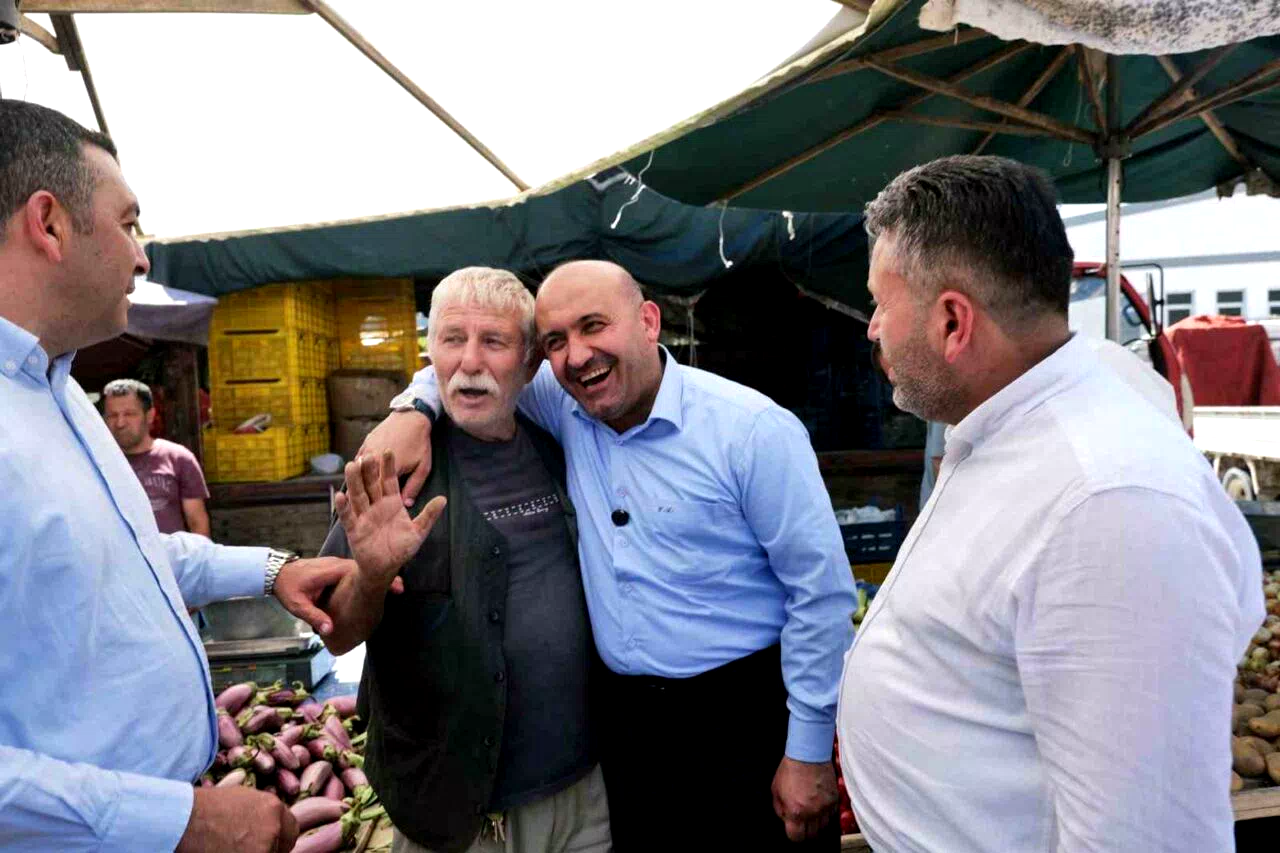 Başkan Albayrak ve heyeti ’AK Parti Seninle Sivrihisar’ programına katıldı