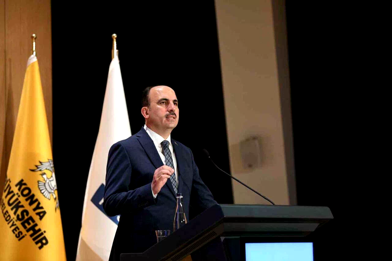 Başkan Altay: “Yer üstünde hayata geçirdiğimiz büyük eserler gibi yerin altına da Konya modeli belediyecilik mührünü vuruyoruz”