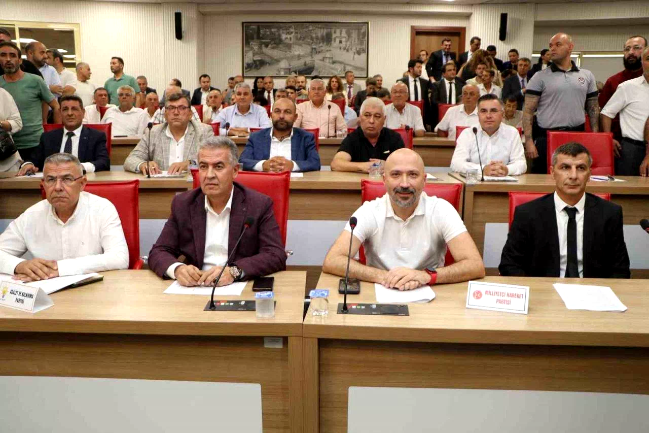 Başkan Arıkan, yapılamayan Büyükşehir meclis toplantısını değerlendirdi
