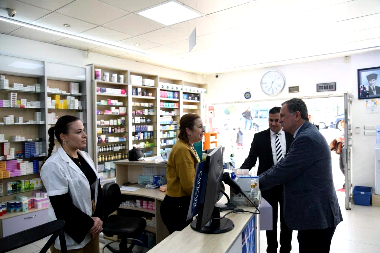 Başkan Balaban esnafın sorunlarına çözüm üretmek için sahada