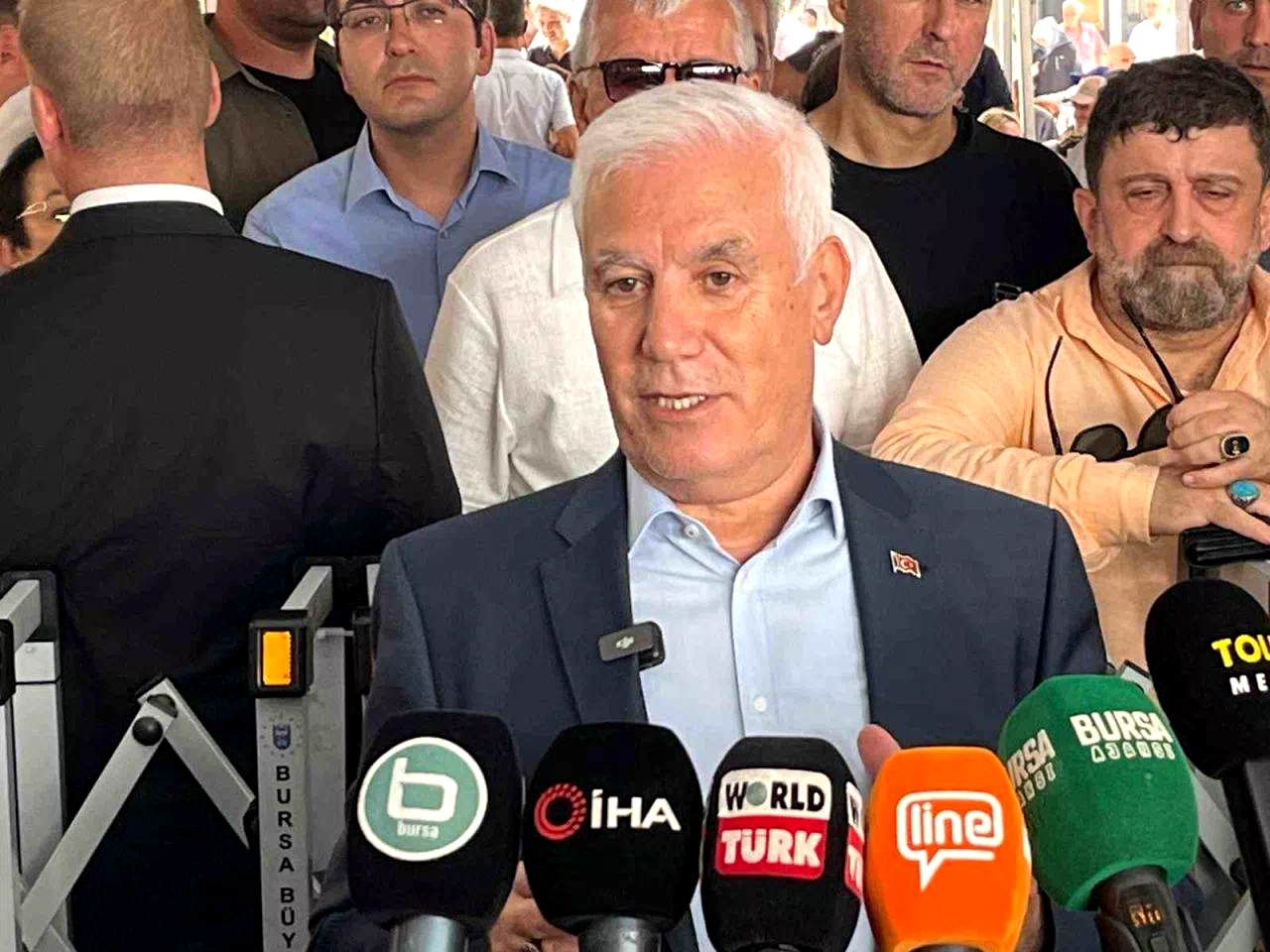 “Başkan Bozbey istifa iddialarını açıklık getirdi