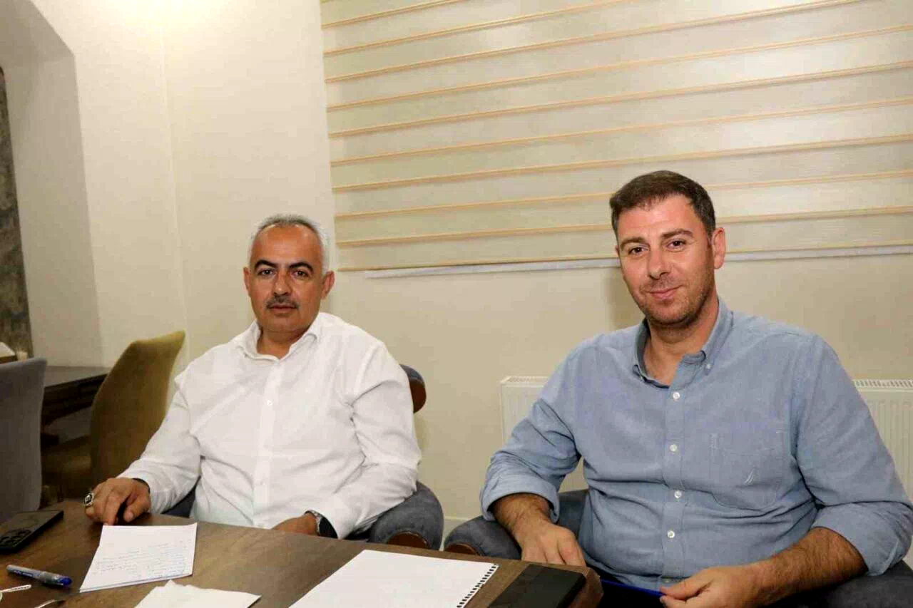 Başkan Çelebi basın mensuplarıyla bir araya geldi: Oltu’nun geleceği masaya yatırıldı
