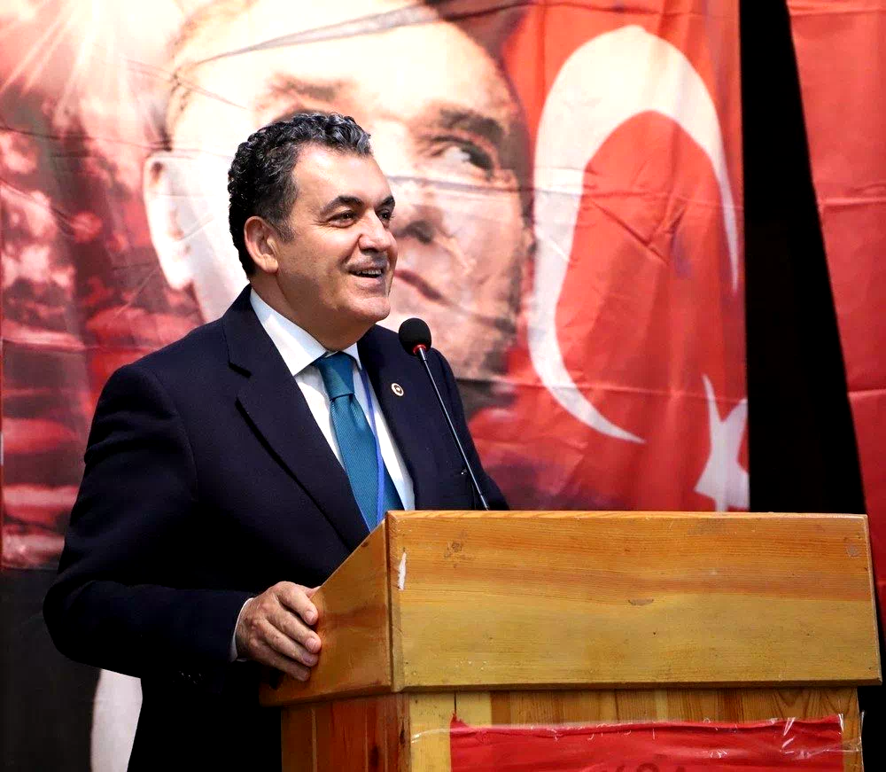 Başkan Demir, CHP Ardahan il kongresine katıldı