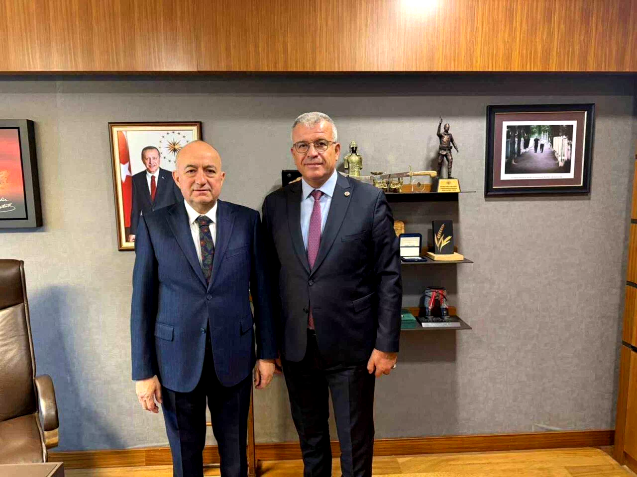 Başkan Elbi’den Karabiga’ya müjdeler peş peşe geldi