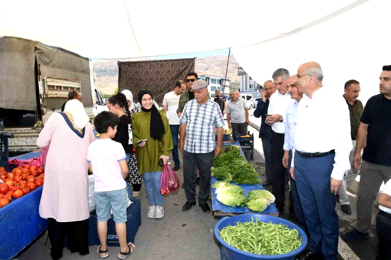 Başkan Er: “Hizmet ve yatırımlarımız artarak devam edecek”