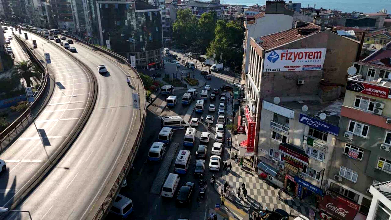 Başkan Genç : “Şehir trafiğini rahatlatmak için çalışıyoruz”