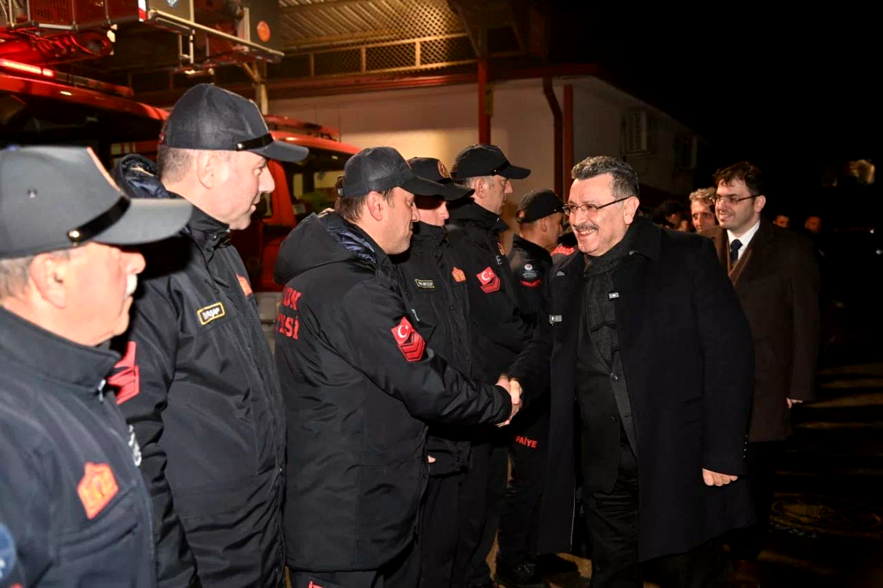 Başkan Genç’ten yılbaşında görev yapan personele ziyaret
