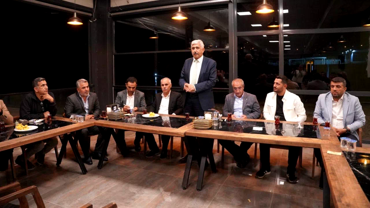 Başkan Hallaç, muhtarlarla bir araya geldi