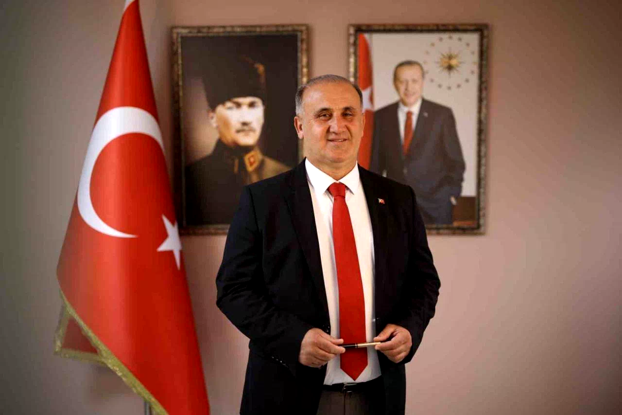 Başkan Kaya: “Onaylamayacağınız yatırımı genel kurul ve komisyondan niye geçirdiniz”