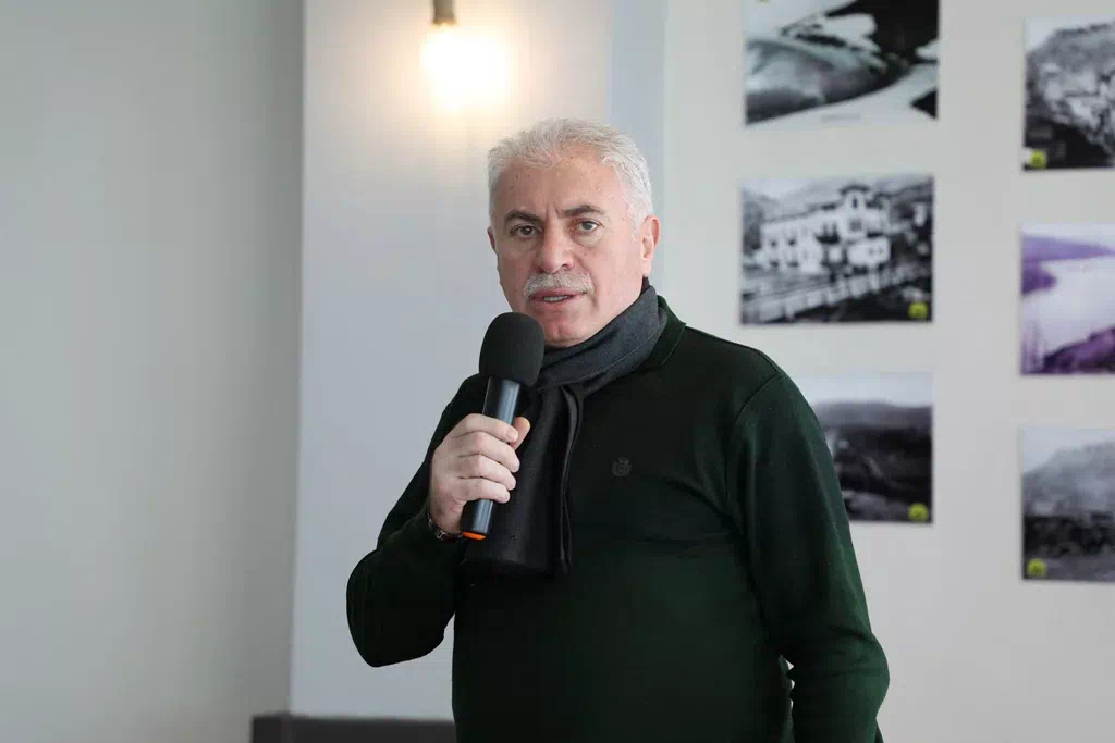 Başkan Memiş Karla Mücadele Kahramanları İle Bir Araya geldi