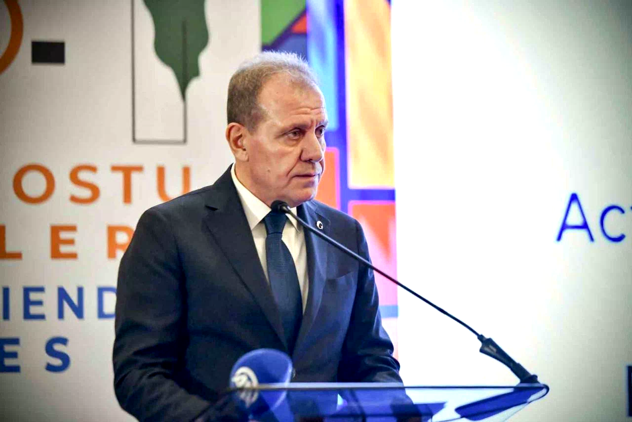 Başkan Seçer: “Kadınların önündeki engeller kalktığında kentlerin de ufku genişler”