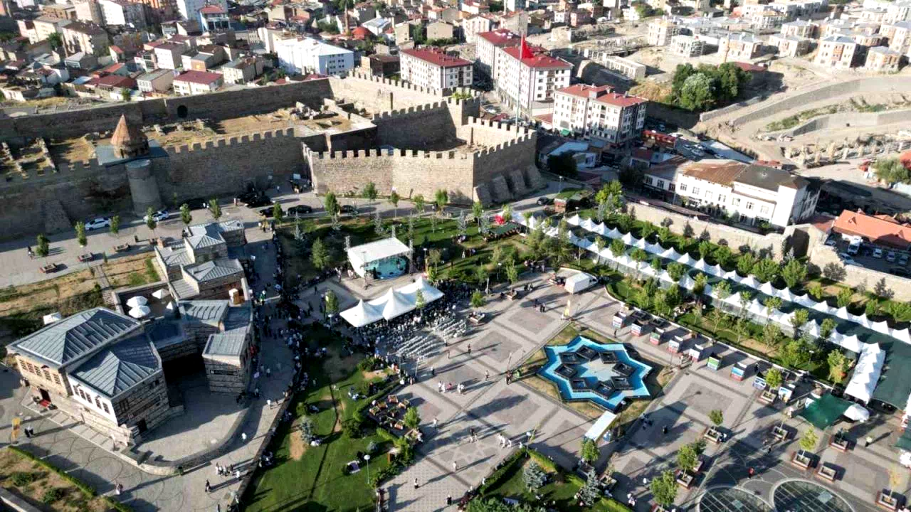 Başkan Sekmen: “Atölyeler Erzurum’a değer katacak”