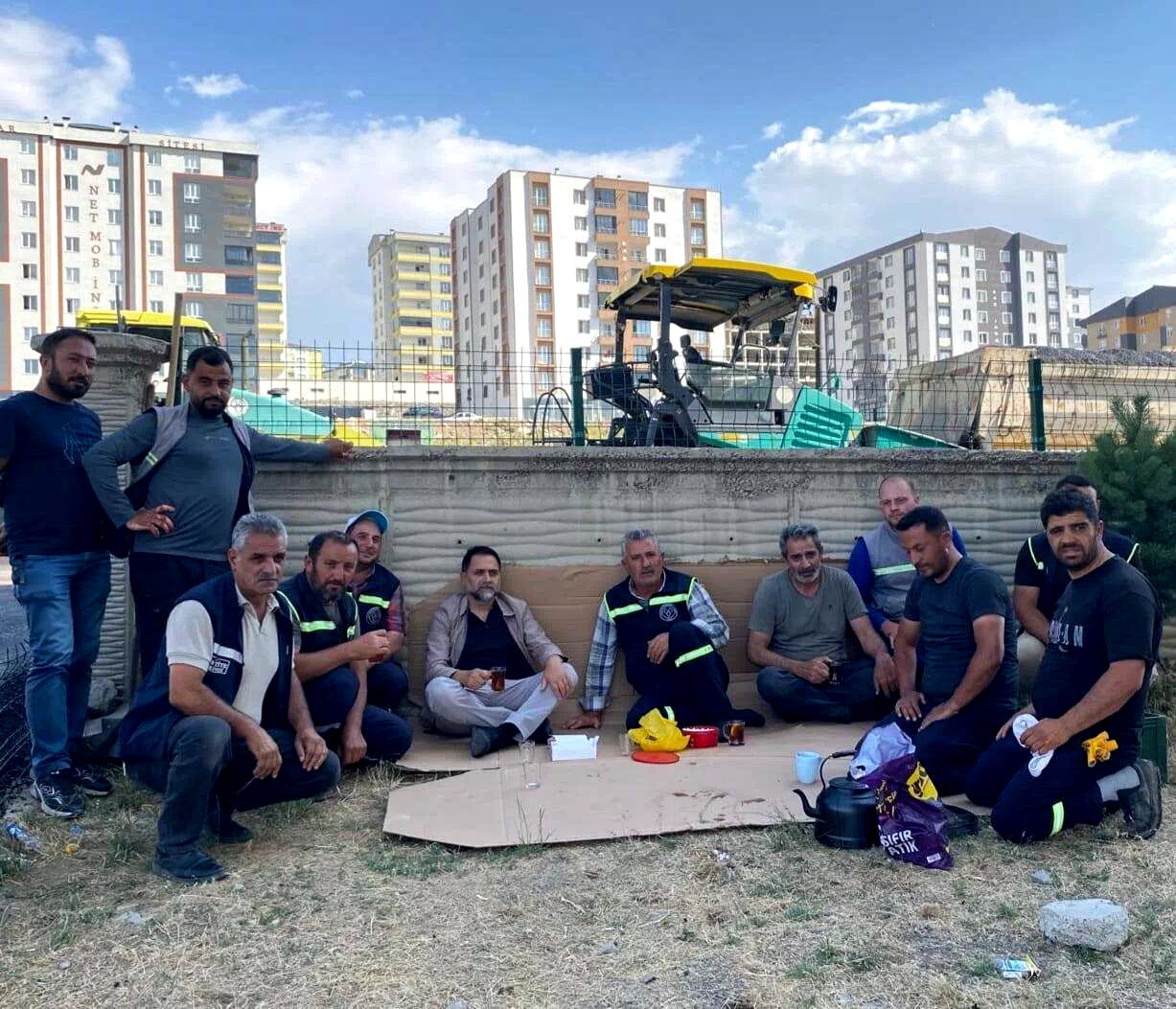 Başkan Uçar; “Hizmet odaklı anlayışla çalışıyoruz”