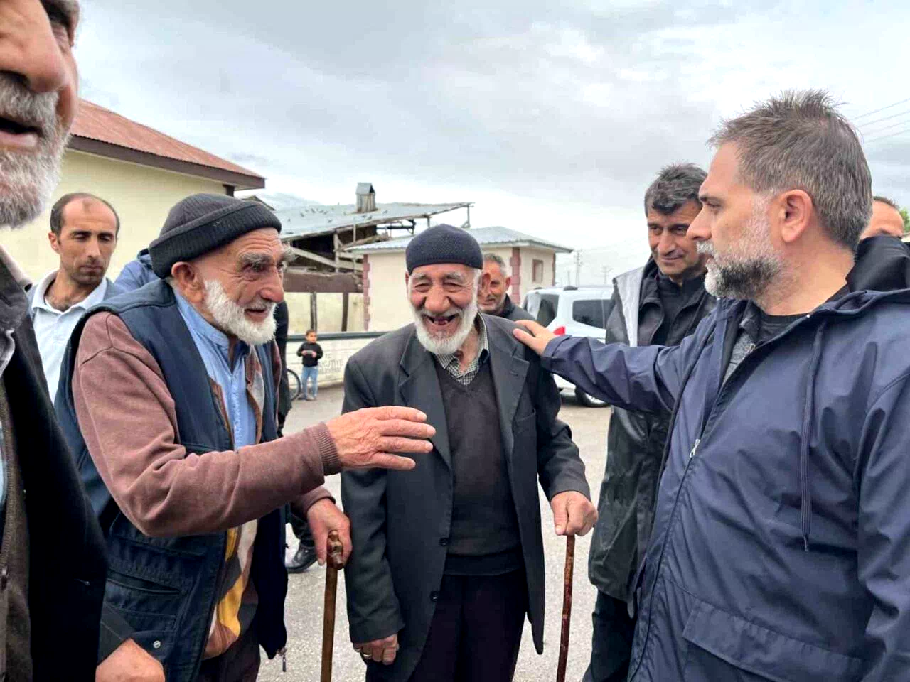 Başkan Uçar; “İnsan odaklı çalışmalar yapıyoruz”
