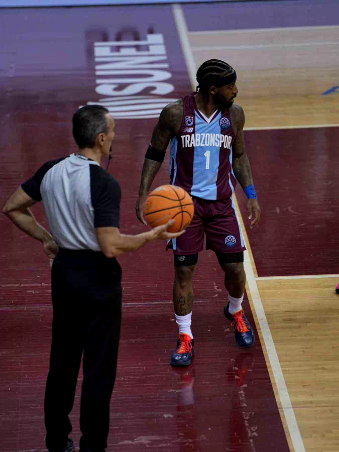 Basketbol Şampiyonlar Ligi: Trabzonspor: 100 - Sabah BC: 83