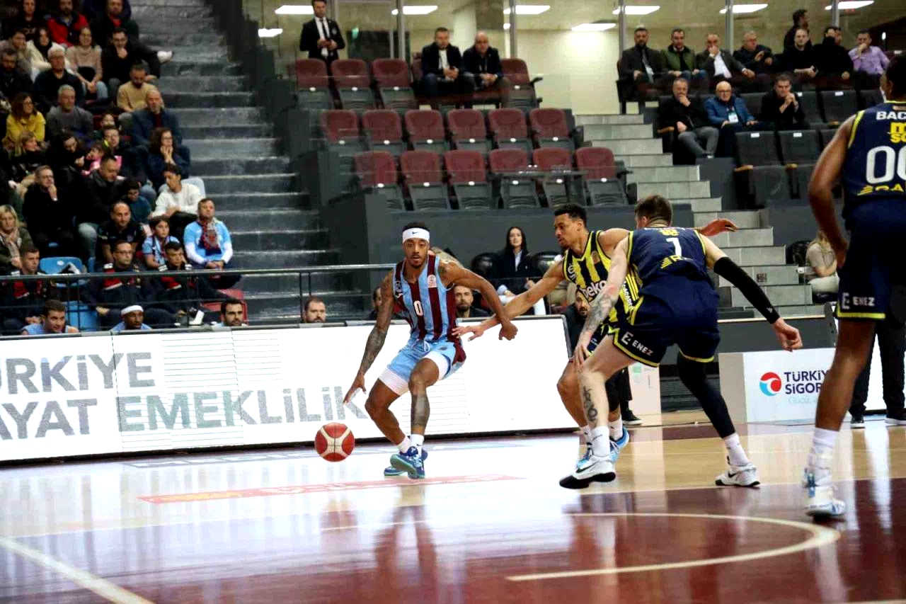 Basketbol Süper Ligi: Trabzonspor: 99 – Fenerbahçe Beko: 73
