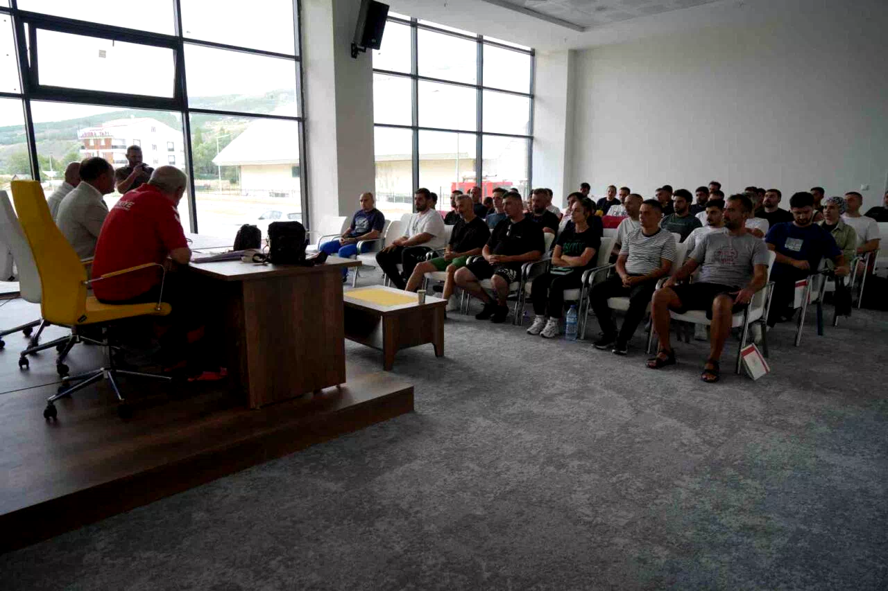 Bayburt’ta ’1. Kademe Yardımcı Boks Antrenörlüğü Kursu’ başladı